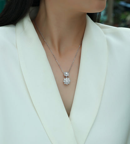 Silver-Tone Floral Pendant Necklace - View 7 - Smonu